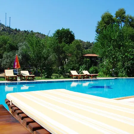 Lejlighedshotel Doga 3*