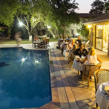 Aparthotel Doga 3*