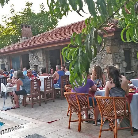 Ξενοδοχείο με διαμερίσματα Doga Kayakoy